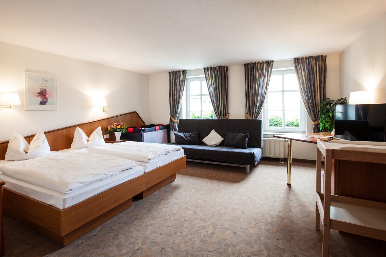 Hotel Reussischer Hof Schmölln Kültér fotó