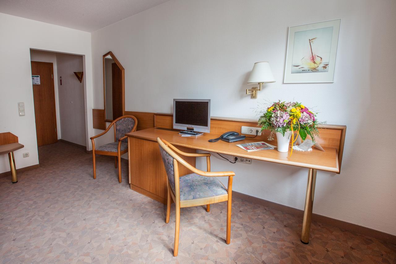 Hotel Reussischer Hof Schmölln Kültér fotó
